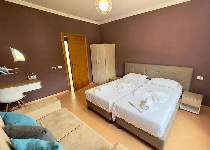 Family アパートホテル