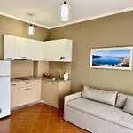 Family Vlorë