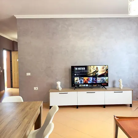 Aparthotel Family Vlore